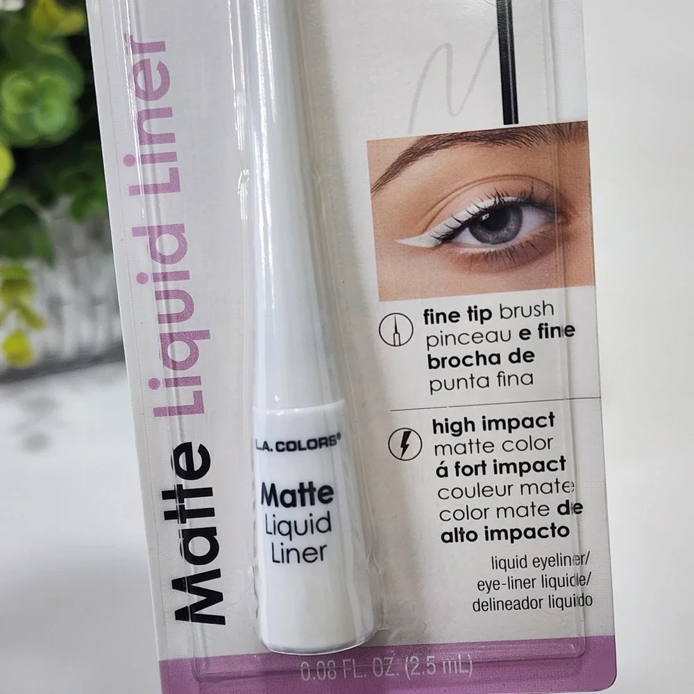 L.A. COLORS Liquid Eyeliner Matte White C62107 ~ Fine Tip Brush ~ New